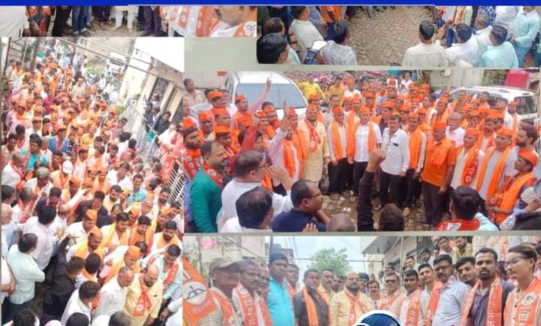 जळगाव ग्रामीण मध्ये उद्धव बाळासाहेब ठाकरे गटाला मोठा धक्का जळगाव ग्रामीण मध्ये उद्धव बाळासाहेब ठाकरे गटाला मोठा धक्का